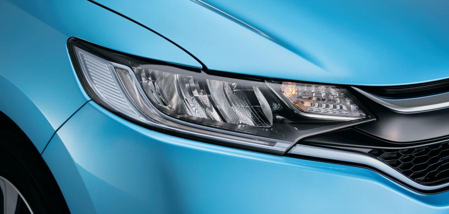 Детали экстерьера Honda Fit 2017 года  (JP) (фото 4 из 6)